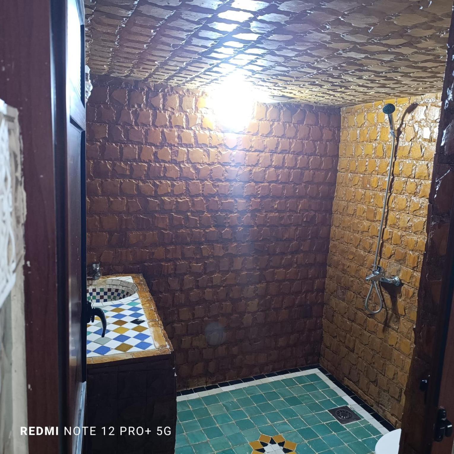 Riad Amal Фес Екстериор снимка
